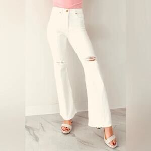 7 For All Mankind Women's Sz 27 White Distressed Flare Leg Denim Jeans